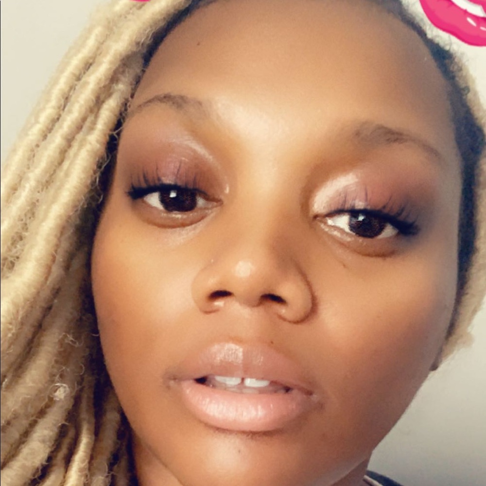 Meet your Posher, Darriell